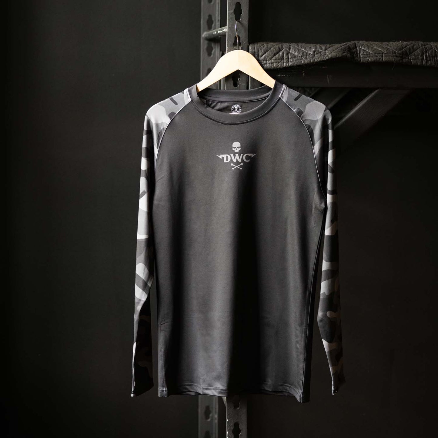 Black Out Rash Guard