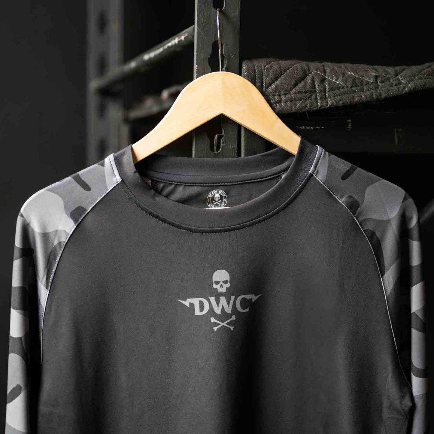 Black Out Rash Guard